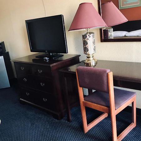 Executive Inn Техаркана Экстерьер фото