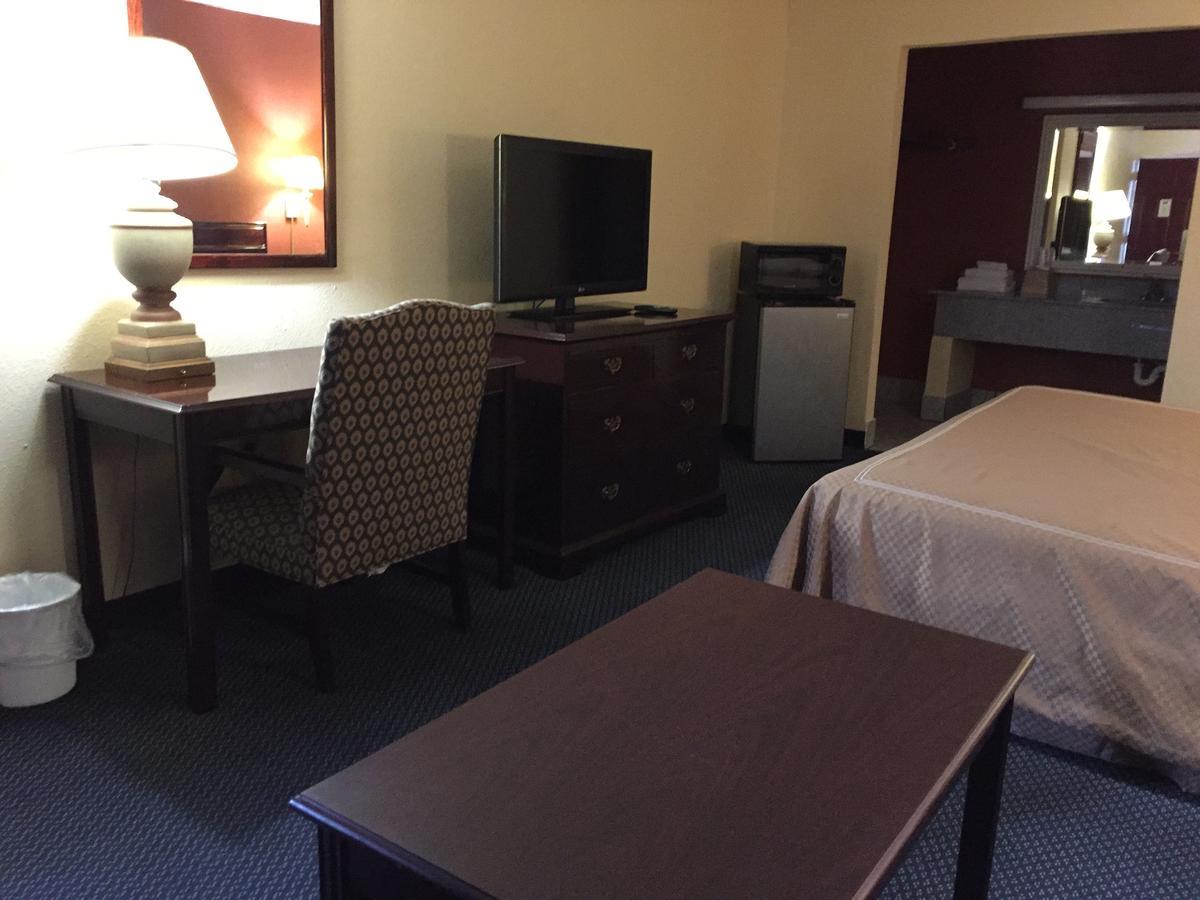 Executive Inn Техаркана Экстерьер фото