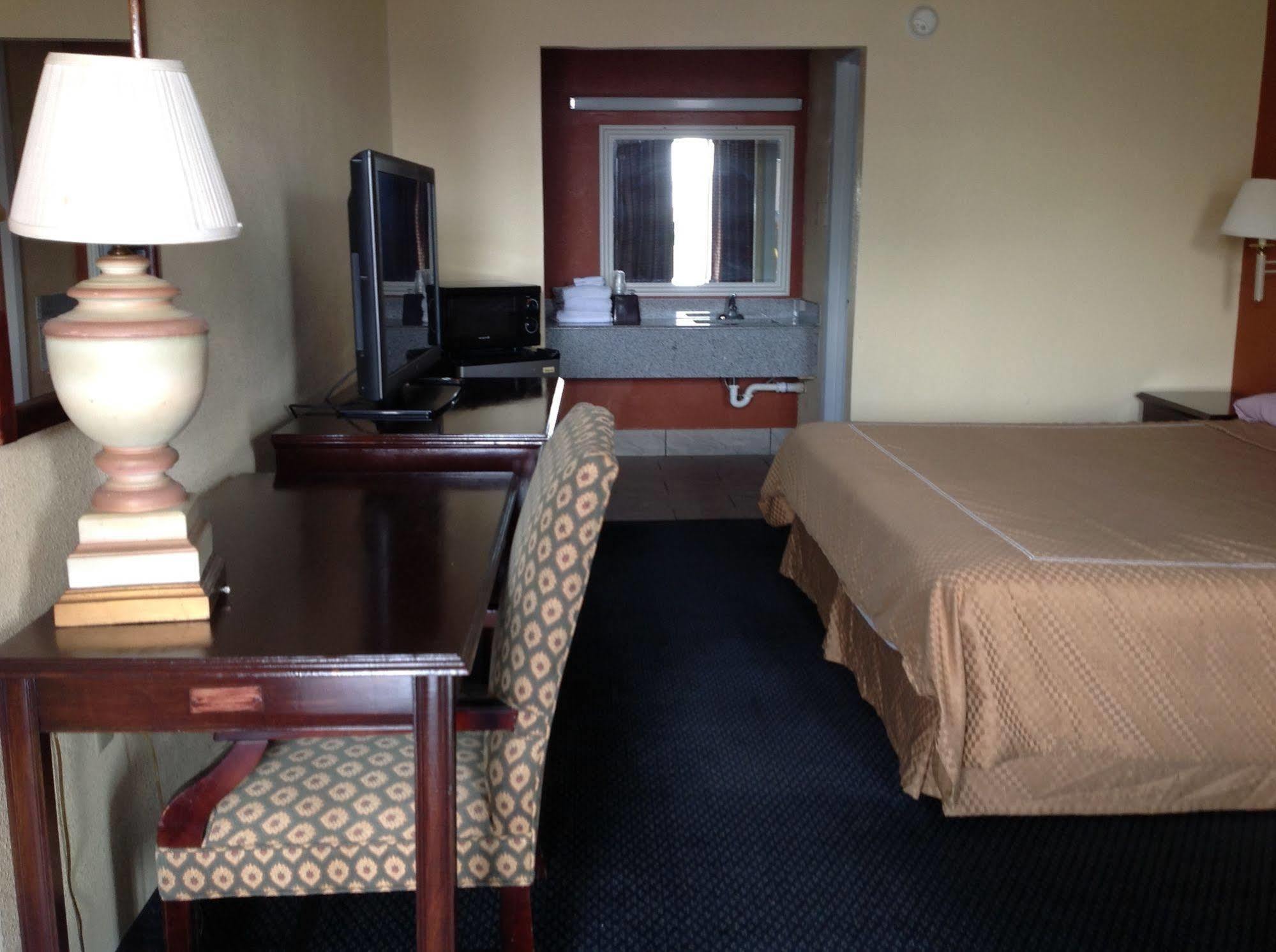 Executive Inn Техаркана Экстерьер фото