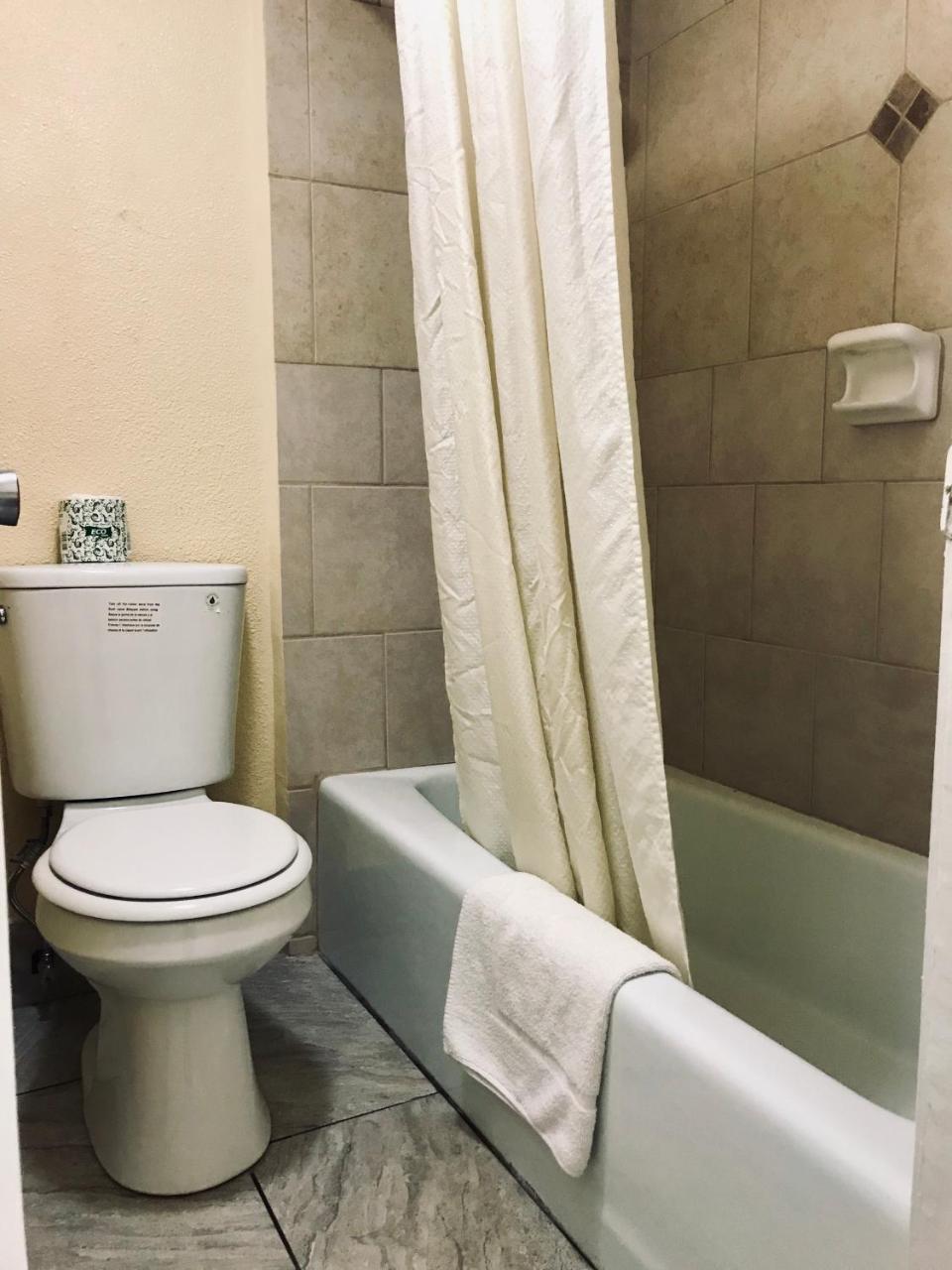 Executive Inn Техаркана Экстерьер фото